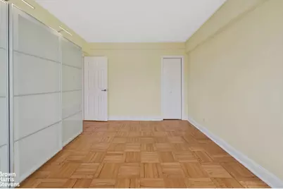 3103 Fairfield Avenue #5D, New York City, NY 10463 - Photo 12