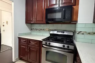 85-15 Main St, Briarwood, NY 11435 - Photo 8