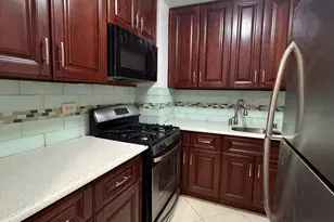 85-15 Main St, New York City, NY 11435 - Photo 6