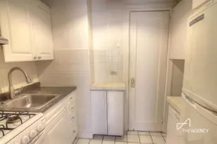 259 W 90th St, New York City, NY 10024 - Photo 34