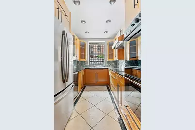 259 W 90th Street, New York City, NY 10024 - Photo 12