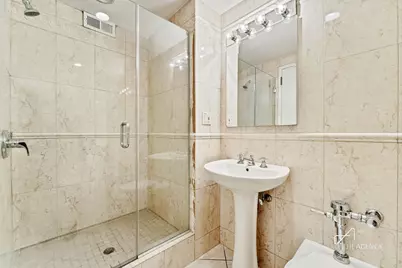 259 W 90th Street, New York City, NY 10024 - Photo 18