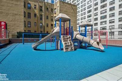 422 E 72nd Street #28D, New York, NY 10021 - Photo 10