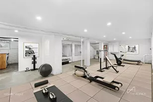 792 E 21st St, Brooklyn, NY 11210 - Photo 24