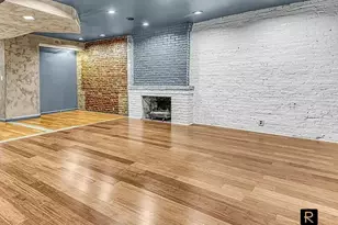 233 E 31st St, New York City, NY 10016 - Photo 1