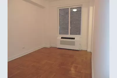 40 Central Park S #7F, New York, NY 10019 - Photo 6