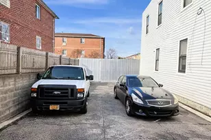 10209 Glenwood Rd, New York City, NY 11236 - Photo 4