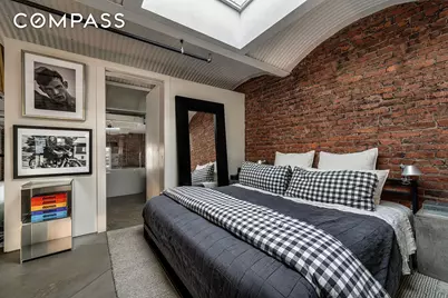 1196 Metropolitan Avenue #2A, Brooklyn, NY 11237 - Photo 8