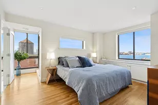 366 W 11th St, New York City, NY 10014 - Photo 8