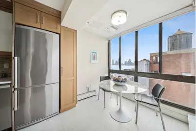 366 W 11th Street #PH12F, New York, NY 10014 - Photo 4