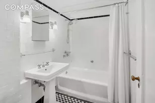 405 W 23rd St, New York City, NY 10011 - Photo 6