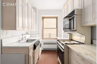 710 Park Avenue #4A, New York City, NY 10021 - Photo 4