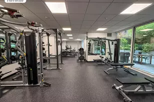 462 W 58th St, New York City, NY 10019 - Photo 10