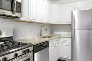 340 E 74th St, New York City, NY 10021 - Photo 2