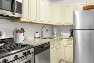 340 E 74th St, New York City, NY 10021 - Photo 8