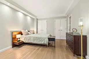 100 W 58th St, New York, NY 10019 - Photo 4