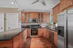 808 8th Ave, Brooklyn, NY 11215 - Photo 4