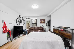 466 W 23rd St, New York, NY 10011 - Photo 2
