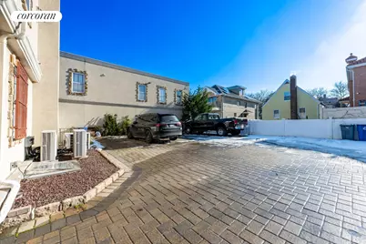 162-12-20 77th Road, New York City, NY 11366 - Photo 10