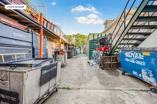 162-12-20 77th Rd, New York City, NY 11366 - Photo 36