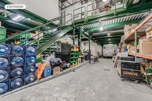 162-12-20 77th Rd, New York City, NY 11366 - Photo 38