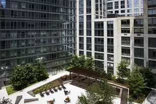 60 Riverside Blvd, New York City, NY 10069 - Photo 16