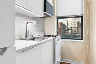 140 E 95th St, New York City, NY 10128 - Photo 10