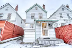 63-10 Saunders St, New York City, NY 11374 - Photo 10