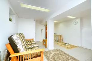 63-10 Saunders St, New York City, NY 11374 - Photo 30