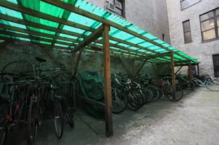 304 W 92nd St, New York, NY 10025 - Photo 2