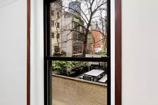 30 Beekman Pl, New York City, NY 10022 - Photo 12