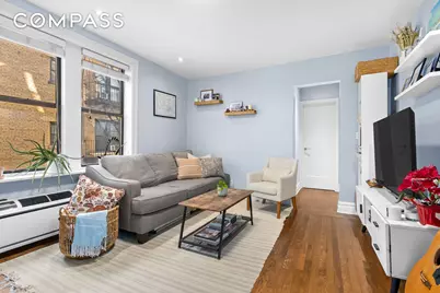 319 W 18th Street #4H, New York City, NY 10011 - Photo 2