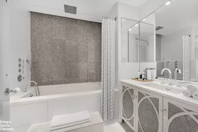 200 E 69th Street #47, New York City, NY 10021 - Photo 22