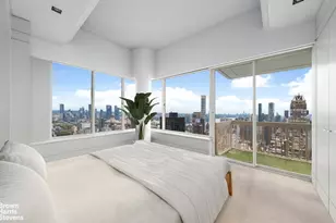 200 E 69th St, New York City, NY 10021 - Photo 12