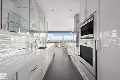 200 E 69th Street #47, New York City, NY 10021 - Photo 4