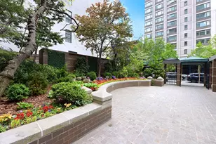 188 E 64th St, New York City, NY 10065 - Photo 16