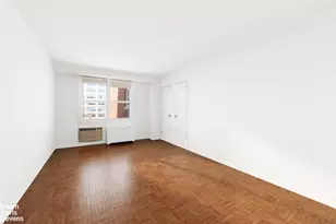 2 Charlton St, New York City, NY 10013 - Photo 4