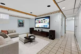 1847 W 9th St, New York City, NY 11223 - Photo 16