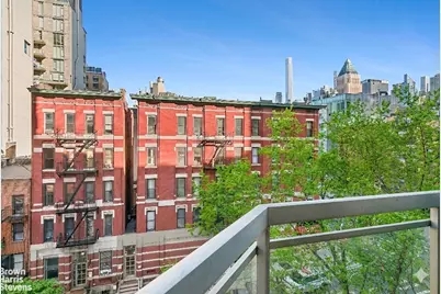 500 W 43rd Street #5G, New York, NY 10036 - Photo 2