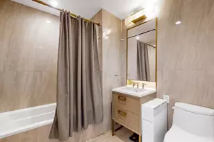 3 Ct Square, New York City, NY 11101 - Photo 8