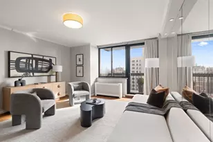 250 E 40th St, New York City, NY 10016 - Photo 2