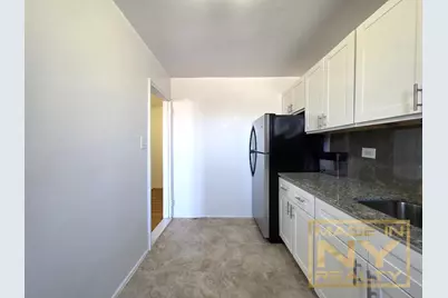 189-14 Crocheron Avenue #605, Flushing, NY 11358 - Photo 2