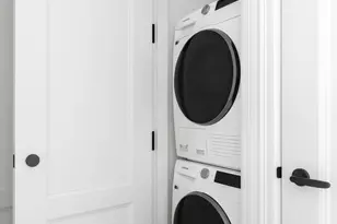 520 5th Ave, New York City, NY 10036 - Photo 6