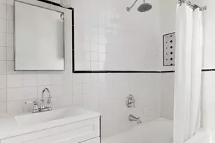 1701 Albemarle Rd, New York City, NY 11226 - Photo 8