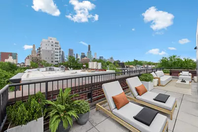 71 Greene Avenue, New York City, NY 11238 - Photo 8