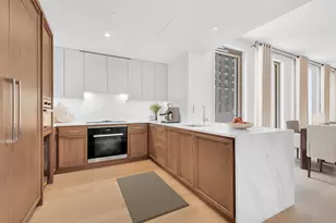 212 W 93rd St, New York City, NY 10025 - Photo 2