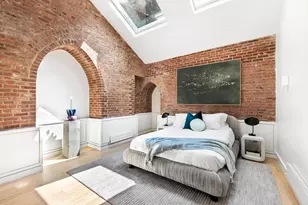 232 Adelphi St, New York City, NY 11205 - Photo 6