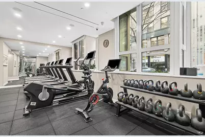 130 W 19th Street #6-A, New York City, NY 10011 - Photo 12