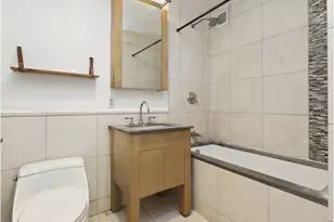 350 W 42nd St, New York, NY 10036 - Photo 6