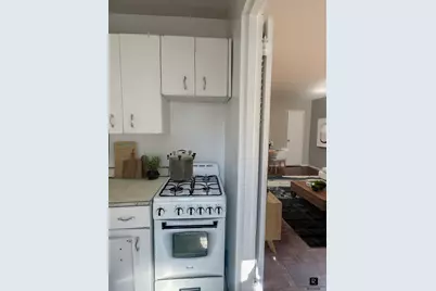 520 E 81st Street #11-M, New York City, NY 10028 - Photo 2